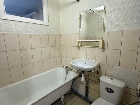 квартира за адресою Паркова вул., 8