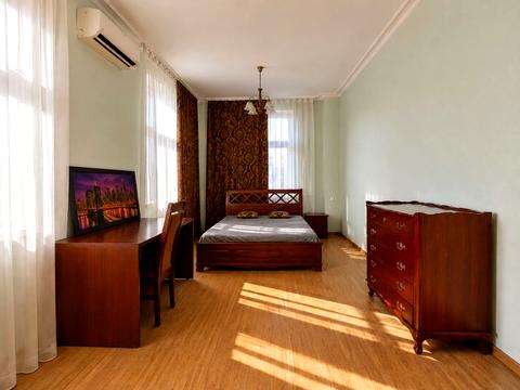 квартира по адресу Кловский спуск, 17