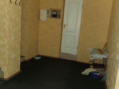 комерційна за адресою Антоновича вул. (Горького), 17-А