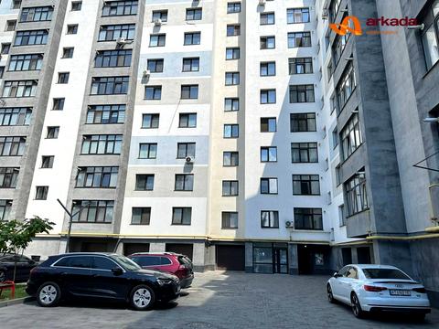 квартира за адресою Макогона вул., 23
