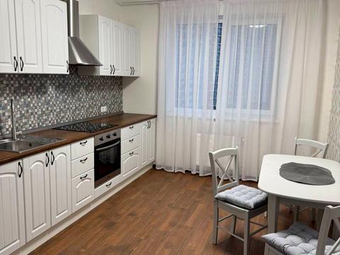 квартира за адресою Академіка Сахарова вул., (30 перлина)