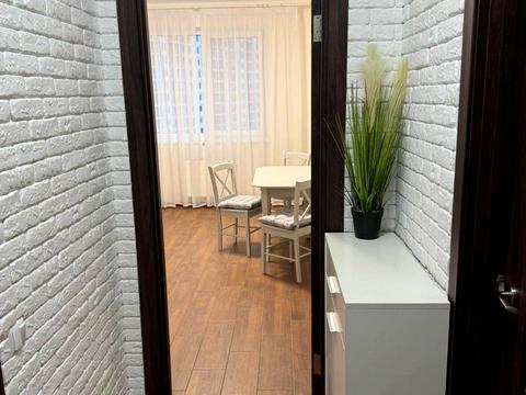 квартира за адресою Академіка Сахарова вул., (30 перлина)