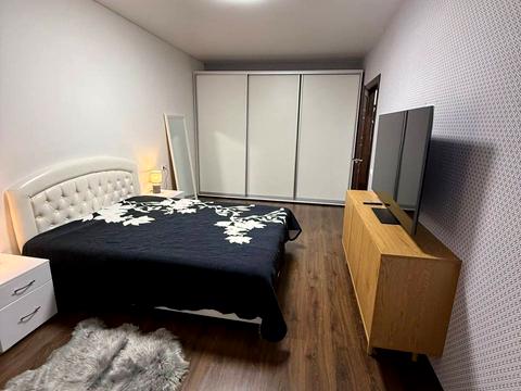 квартира за адресою Академіка Сахарова вул., (30 перлина)