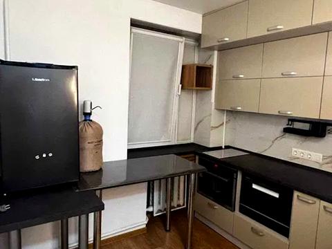 квартира за адресою Київ, Євгена Коновальця вул. (Щорса), 15 к1