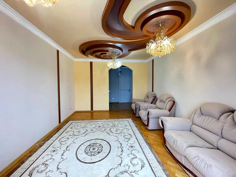 квартира за адресою Олександра Довженка вул., 21-Б
