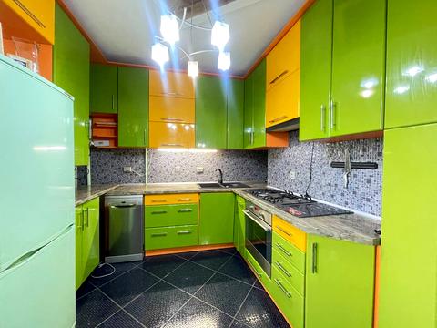 квартира за адресою Олександра Довженка вул., 21-Б