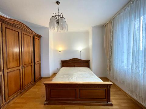 квартира за адресою Олександра Довженка вул., 21-Б