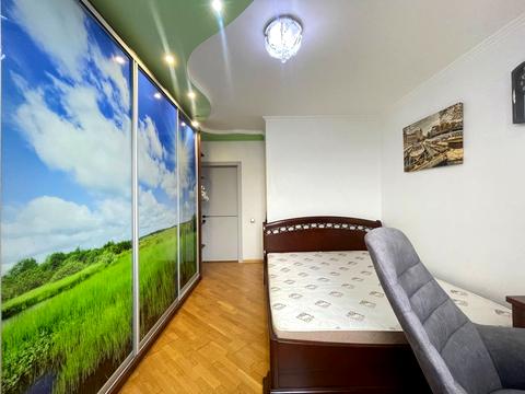 квартира за адресою Олександра Довженка вул., 21-Б