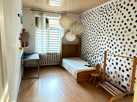 квартира за адресою Старопортофранківська вул. (Комсомольська), 105