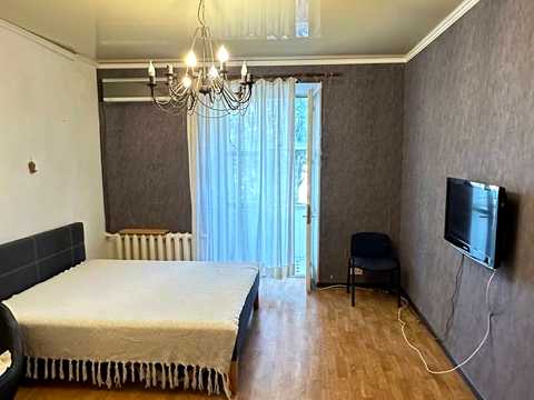 квартира за адресою Старопортофранківська вул. (Комсомольська), 105