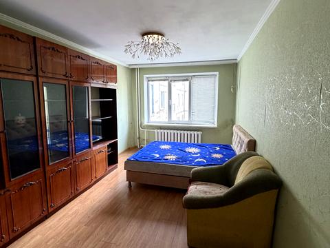 квартира за адресою Левка Лук'яненка вул. (Ватутіна), 32