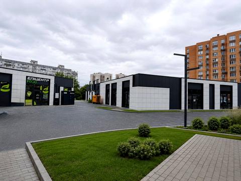 комерційна за адресою Миколи Міхновського вул. (Щербини), 2