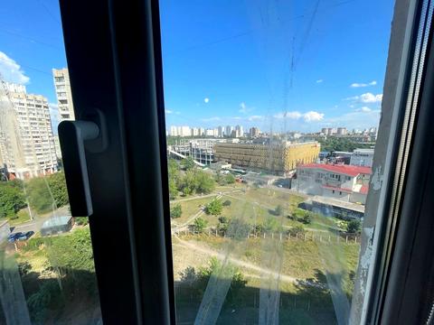 квартира за адресою Андрія Малишка вул., 3