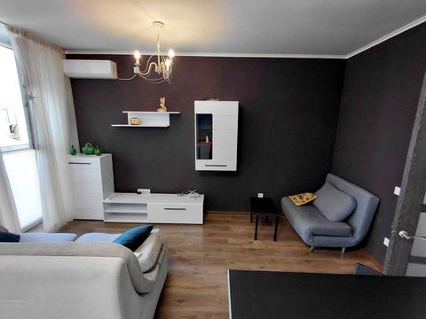 квартира по адресу Сім'ї Кульженків ул. (Петра Дегтяренка), 37