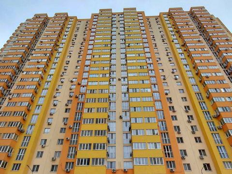 квартира по адресу Сім'ї Кульженків ул. (Петра Дегтяренка), 37