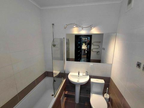 квартира по адресу Сім'ї Кульженків ул. (Петра Дегтяренка), 37