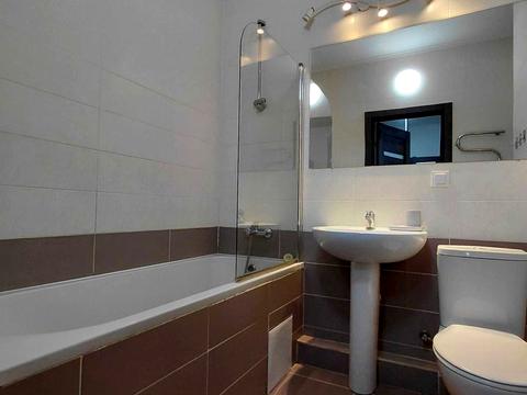 квартира по адресу Сім'ї Кульженків ул. (Петра Дегтяренка), 37