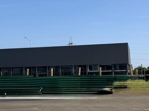 комерційна за адресою Святошинська вул., 60