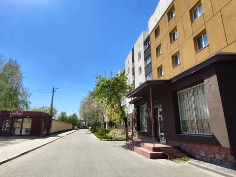 коммерческая по адресу Мира ул., 16