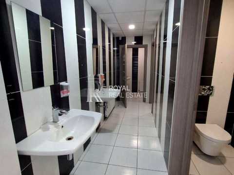 комерційна за адресою Ушинського вул., 40