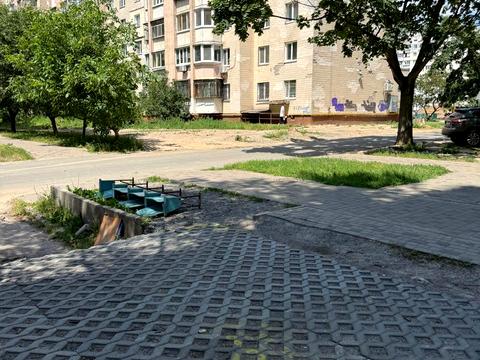 комерційна за адресою Європейського Союзу просп. (Правди), 37-Б