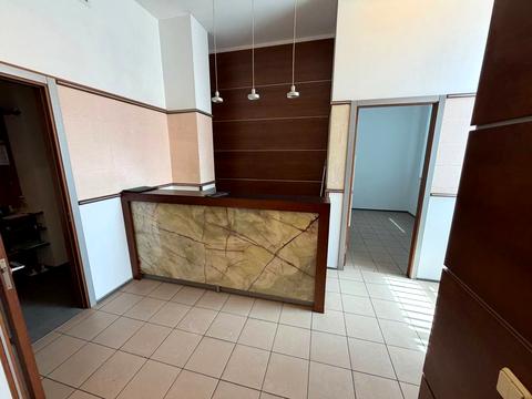 комерційна за адресою Дніпро, Кельнський бульв. (Катеринославський), 1