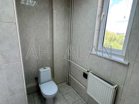 коммерческая по адресу Сім'ї Прахових ул. (Гайдара), 22