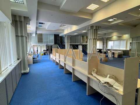 коммерческая по адресу Сім'ї Прахових ул. (Гайдара), 22