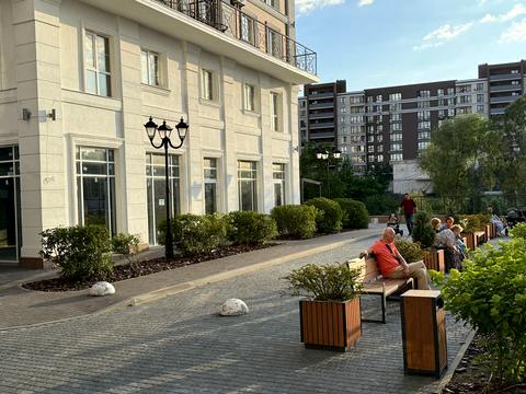 комерційна за адресою Михайла Максимовича вул. (Онуфрія Трутенка), 24-Г