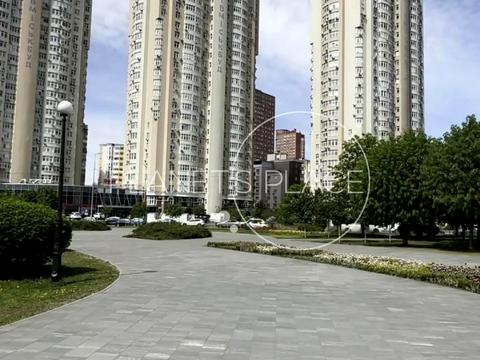 квартира за адресою Драгоманова вул., 40-Ж