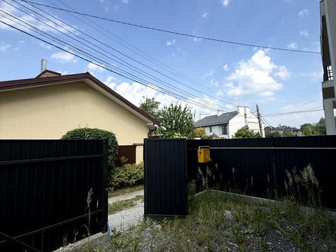 будинок за адресою Землеробна