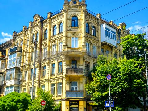 квартира за адресою Тарасівська вул., 40/52