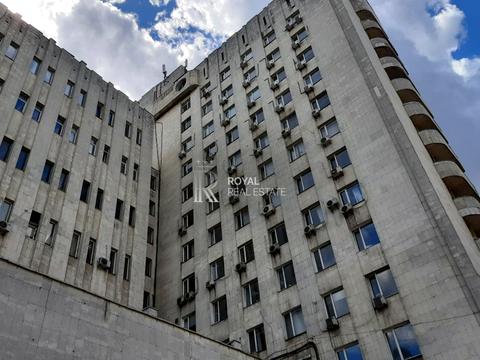 коммерческая по адресу Николая Михновского бульв. (Дружбы народов), 38