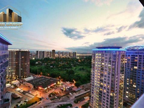 комерційна за адресою Дніпровська набережна вул., 14-А