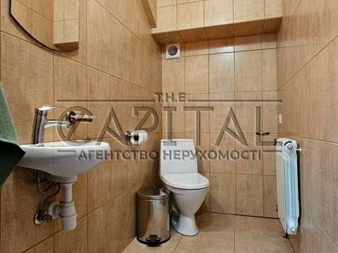 комерційна за адресою Богдана Хмельницького вул., 59Б