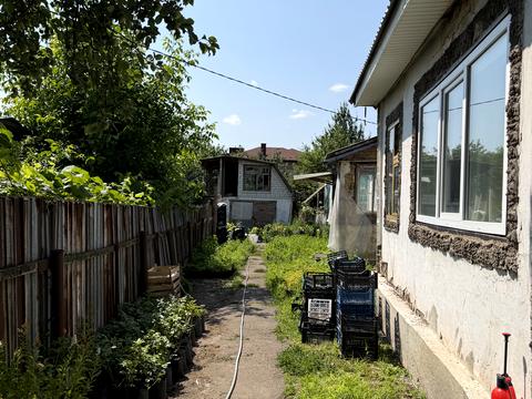 участок по адресу Академика Амосова ул., 9