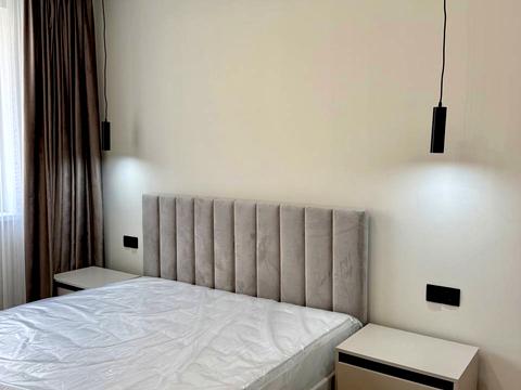 квартира за адресою Героїв Крут вул., 8