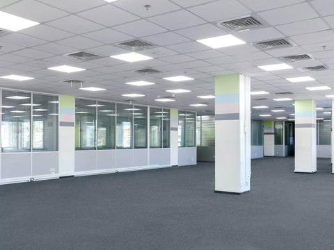 комерційна за адресою Київ, Жилянська вул., 75