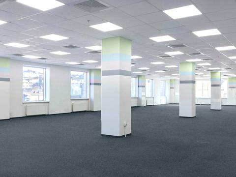 комерційна за адресою Київ, Жилянська вул., 75