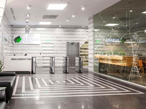 комерційна за адресою Київ, Жилянська вул., 75