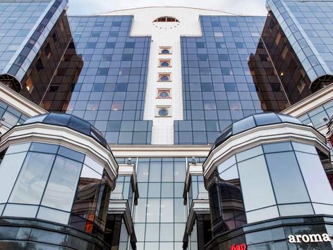 комерційна за адресою Київ, Жилянська вул., 75