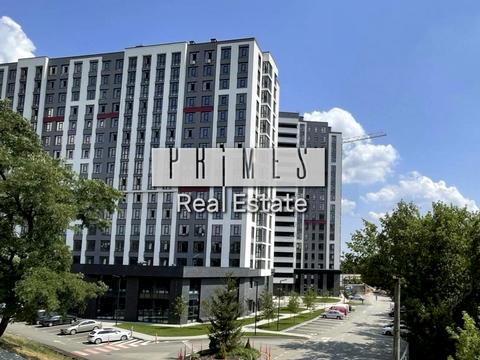 комерційна за адресою Любомира Гузара просп. (Космонавта Комарова), 9б