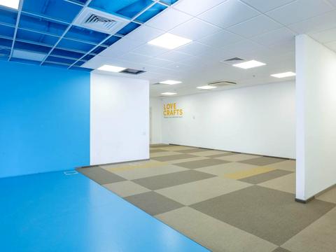 комерційна за адресою Київ, Жилянська вул., 75