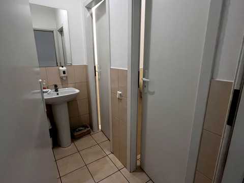 коммерческая по адресу Жилянская ул., 75