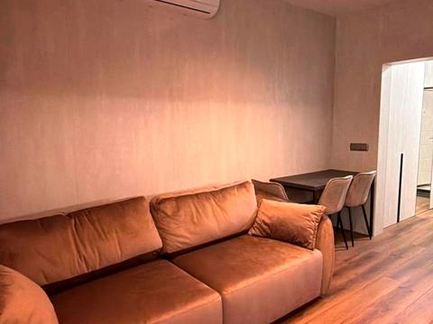 квартира за адресою Михайла Максимовича вул. (Онуфрія Трутенка), 24-Б