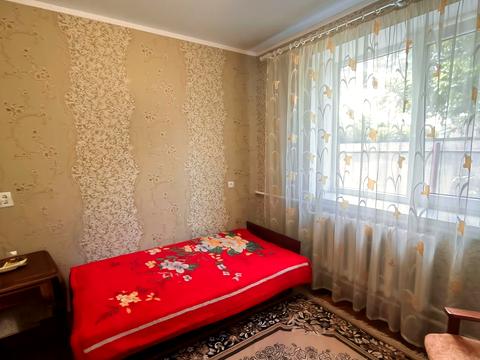 будинок за адресою Покрівська вул.