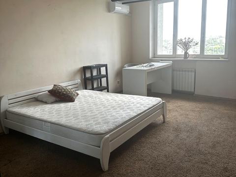 квартира по адресу Голосеевский просп. (40-летия Октября), 68