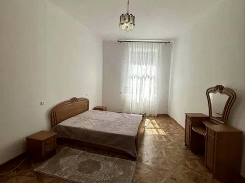 квартира за адресою Івана Григоровича вул., 5