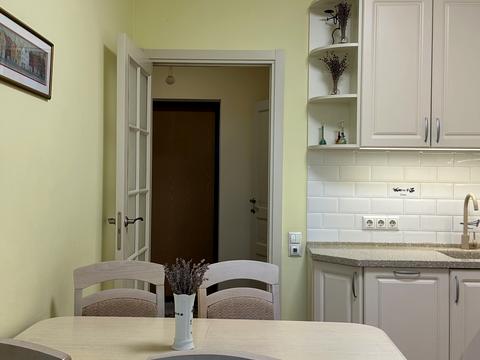 квартира за адресою Регенераторна вул., 4 к5