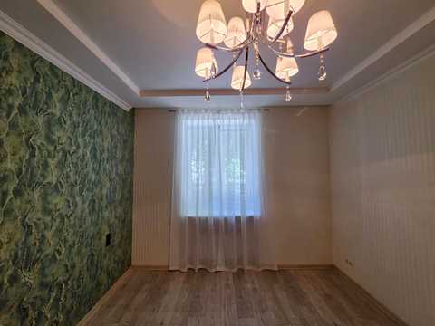квартира за адресою Миру просп., 7